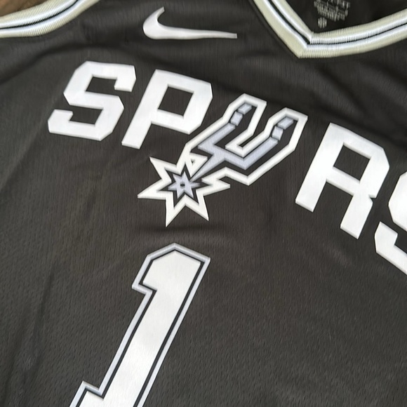 Victor Wembanyama official Away ROOKIE JERSEY Size Large 2 available - Picture 3 of 7